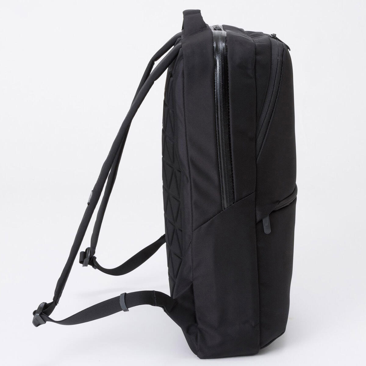 シャトルデイパックスリム Shuttle Daypack Slim バックパック
