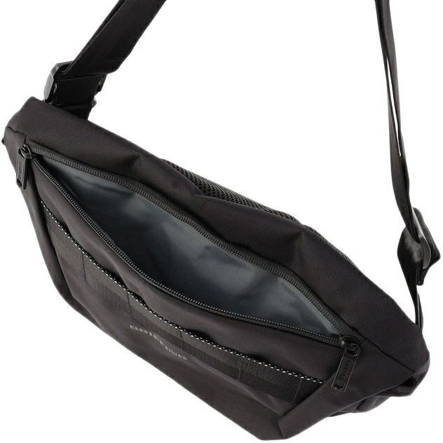 MFC メッセンジャー L WR MFC MESSENGER L WR ショルダーバッグ