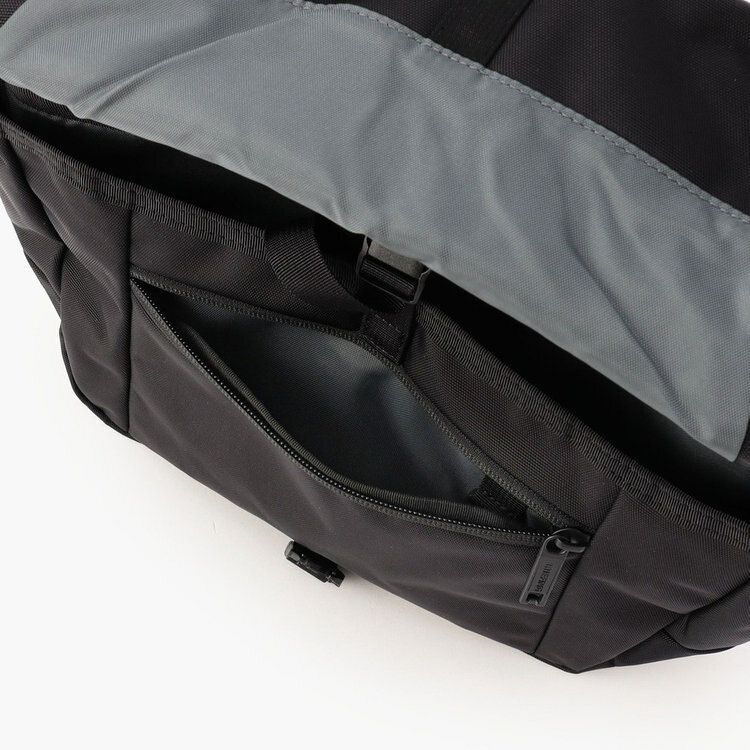 MFC メッセンジャー L WR MFC MESSENGER L WR ショルダーバッグ